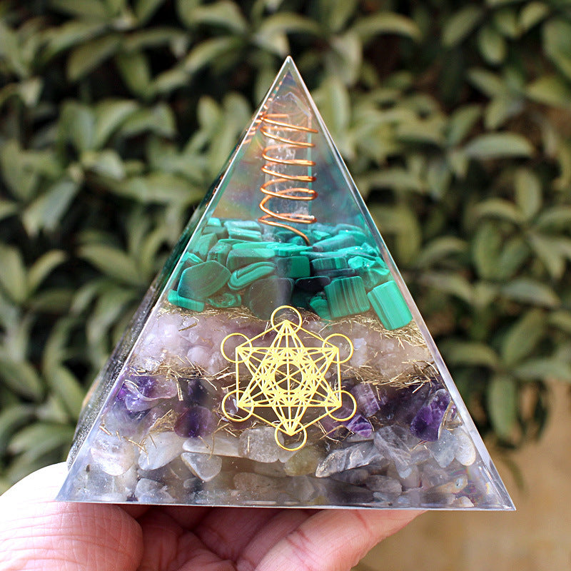 8Centimeter Crystal Gravel Pyramid New Acrylic Pyramid Home Desktop Ornament Decoration Gift