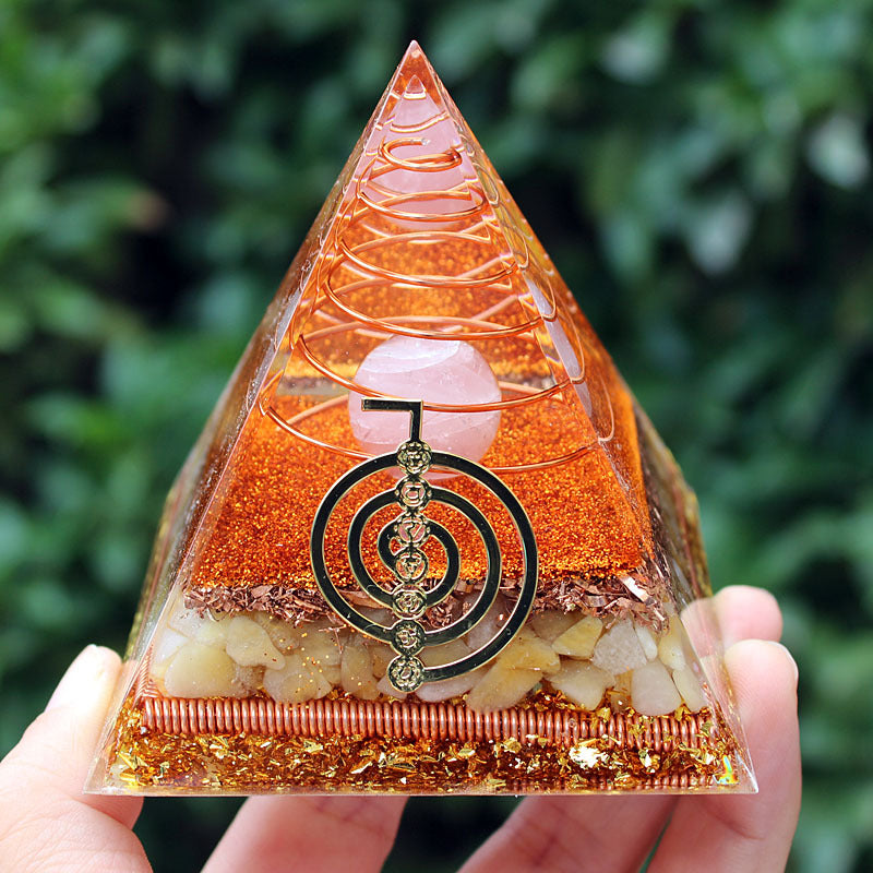 8Centimeter Crystal Gravel Pyramid New Acrylic Pyramid Home Desktop Ornament Decoration Gift