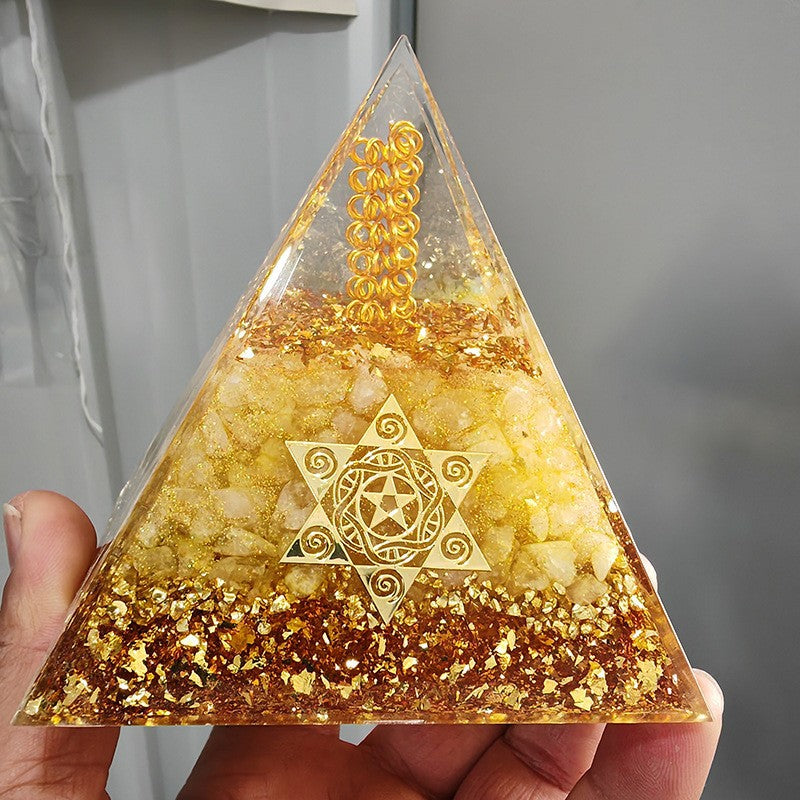 8Centimeter Crystal Gravel Pyramid New Acrylic Pyramid Home Desktop Ornament Decoration Gift