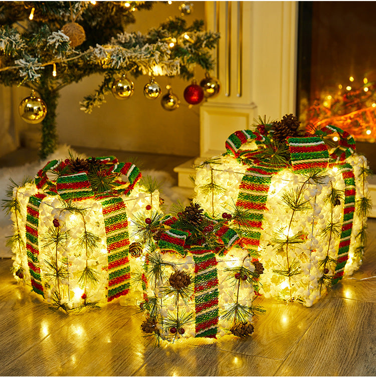 Christmas Decoration Iron Art Gift Box with Lights, Three-Piece Set Gift Box for Under the Christmas Tree Decoration