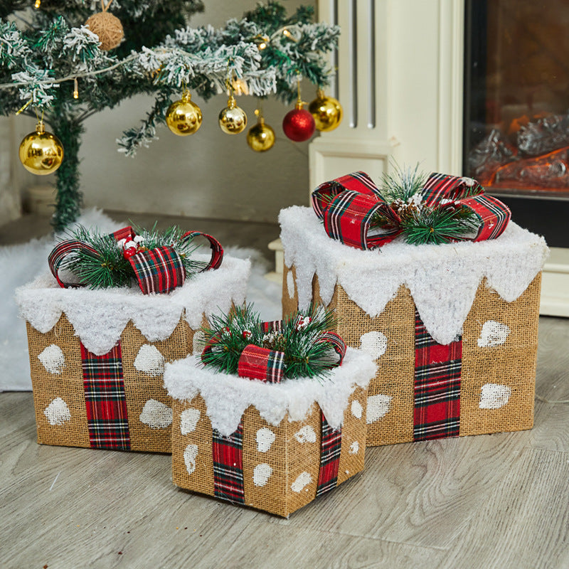 Christmas Decoration Iron Art Gift Box with Lights, Three-Piece Set Gift Box for Under the Christmas Tree Decoration